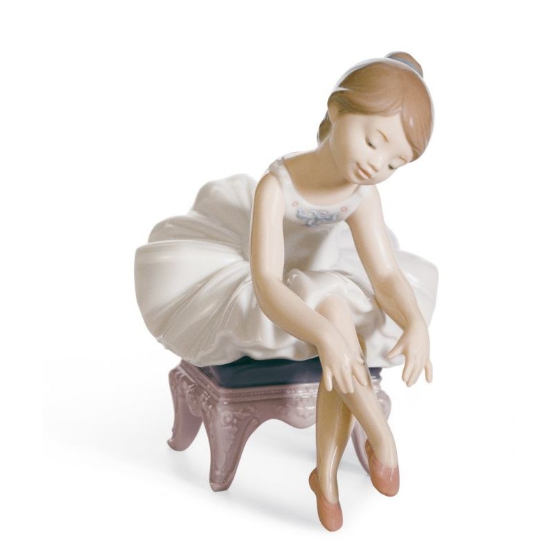 Figura de porcelana Lladró Pequeña Bailarina I