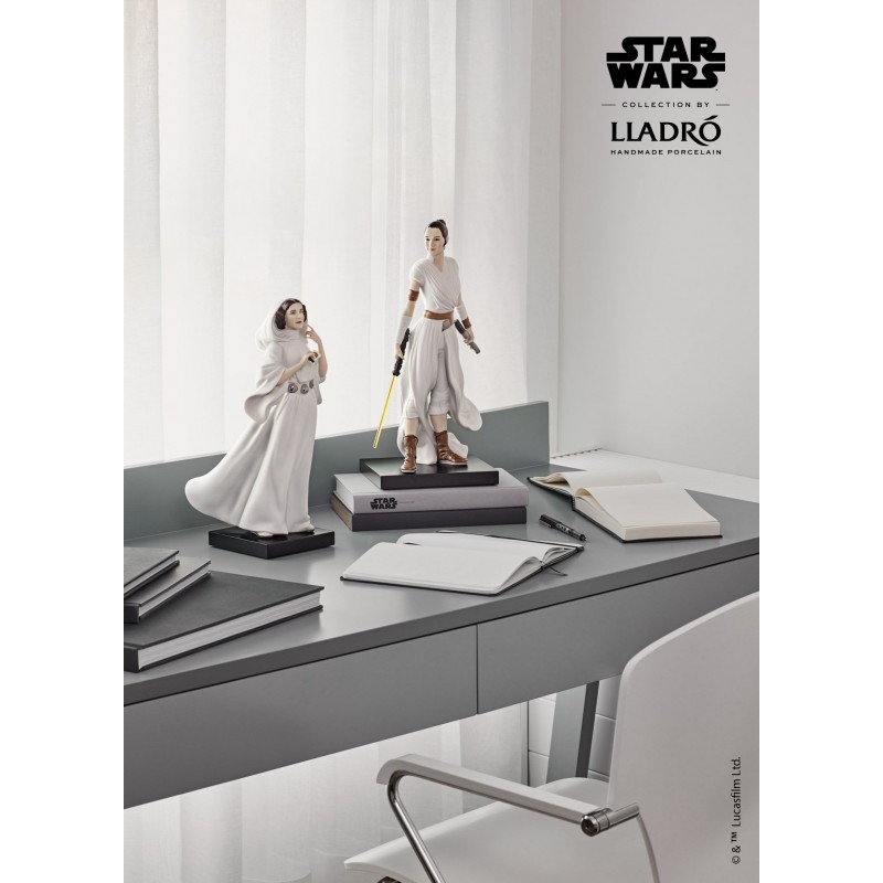 Figurine en porcelaine Lladro Star Wars Rey et Princesse Leia