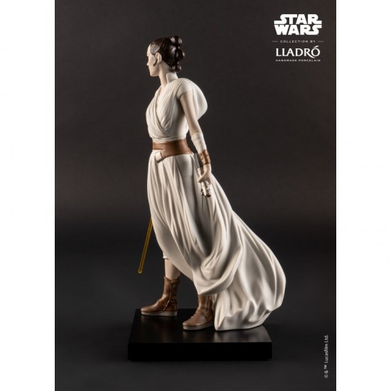 Lladró porcelain figure_Star Wars Rey