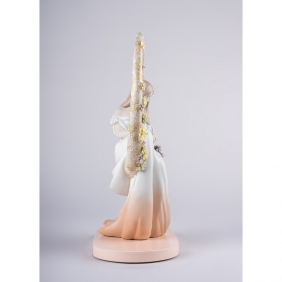 Lladró porcelain figurine In your thoughts_profile 2