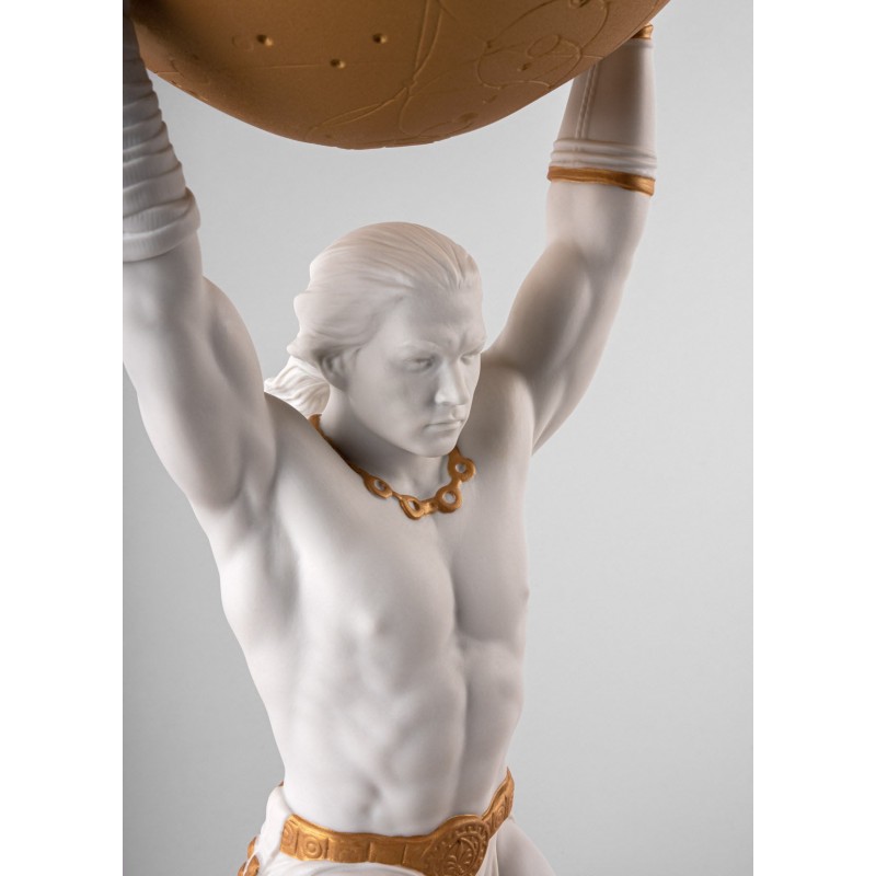 Figura de porcelana Lladró Atlas_detalle torso