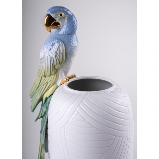 Lladró Macaw porcelain vase_profile 2