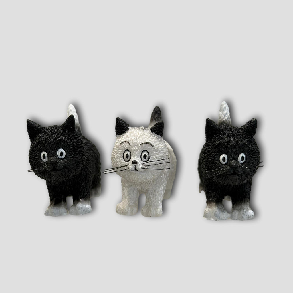TRIO DE GATOS NEGRO Y BLANCO #DUB 28