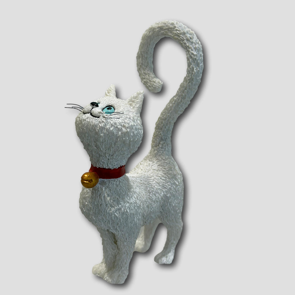 GATO SEÑORITO BLANCO # DUB 75