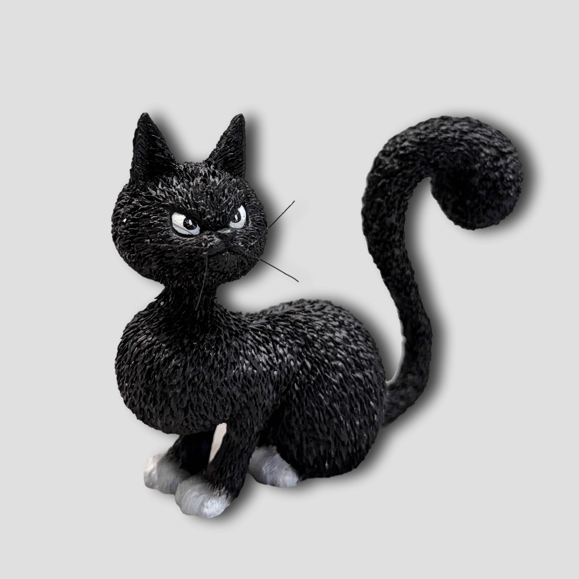 GATO COLA LARGA