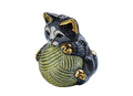 Gato Baby con pelota